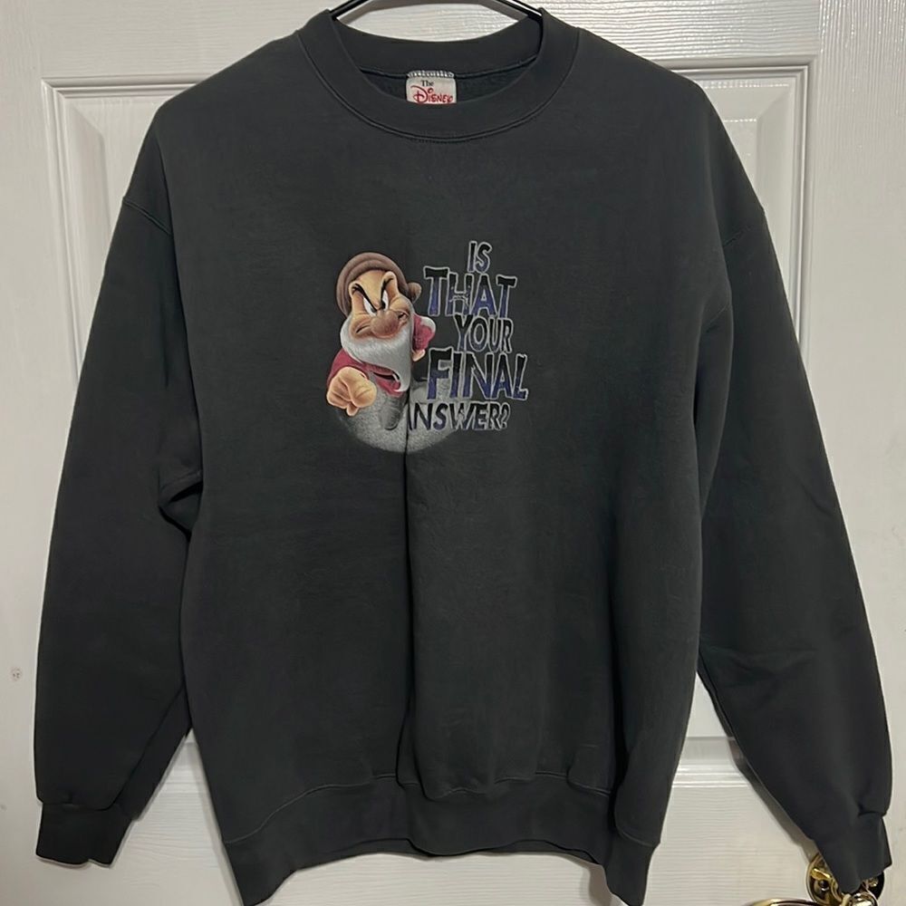 Vintage Disney Grumpy Is That Your Final Answer?" Graphic Sweatshirt - Sz M